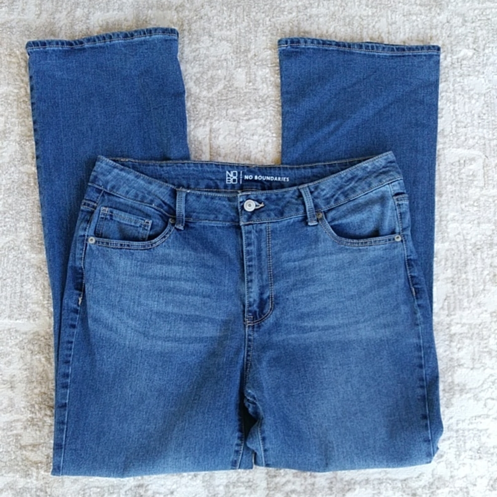 No Boundaries Distressed Boot Cut Jeans Junior 17 Blue